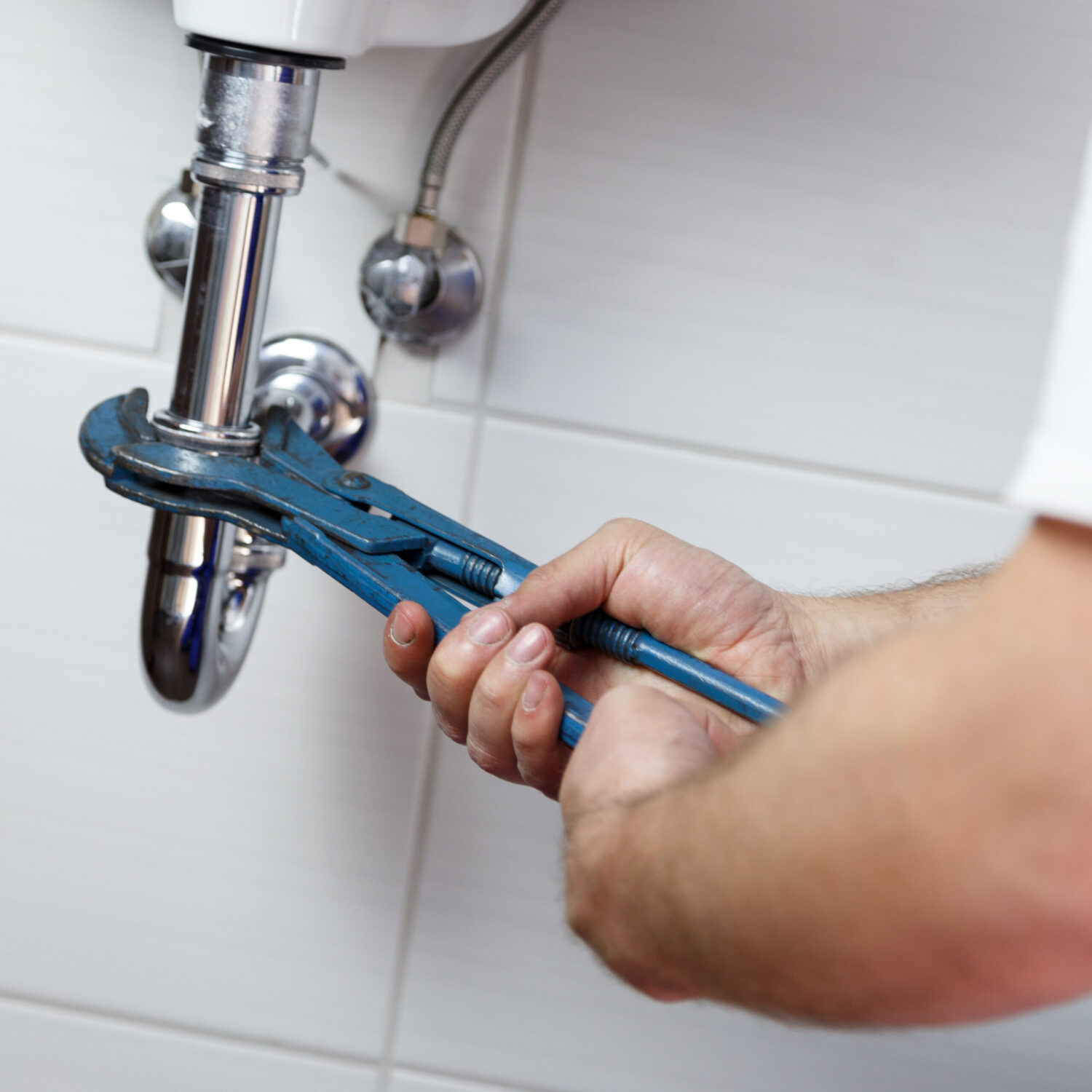 MONTAGE UND REPARATURSERVICE: Zuverlässige Kleinreparaturen & Montagen im Innen- und Außenbereich